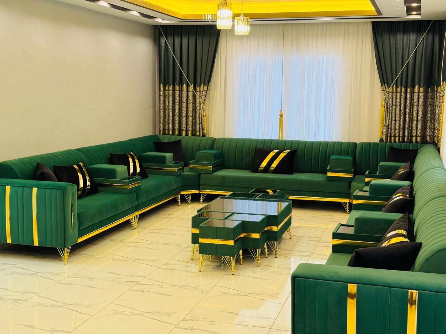 Zümrüt tonlarında şark odası